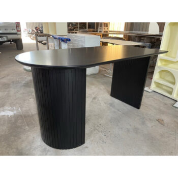 Bàn ăn gỗ chân uốn | Cowodecor